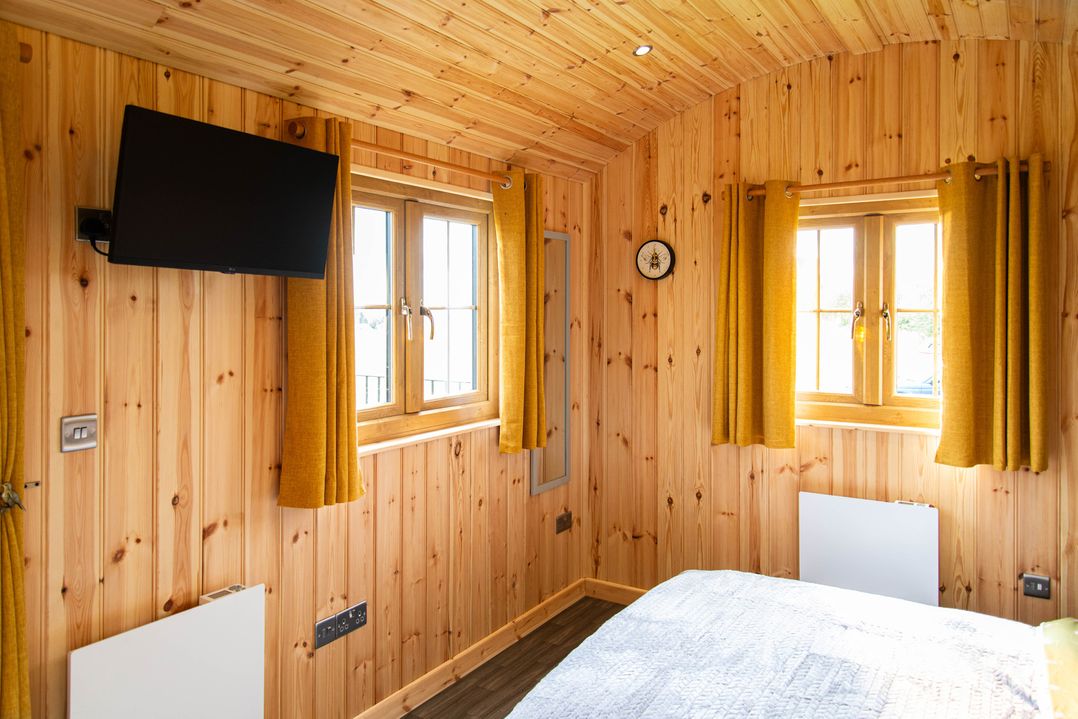 Head For the Hills Glamping - Skylark Shepherd's Hut