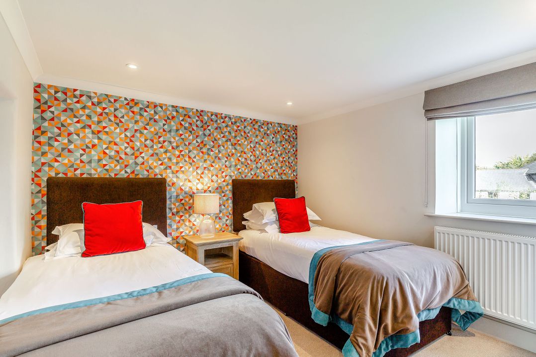 Summerleaze Cottage 2 Spa