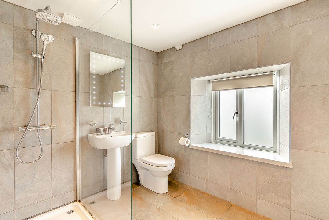 Summerleaze Cottage 2 Spa