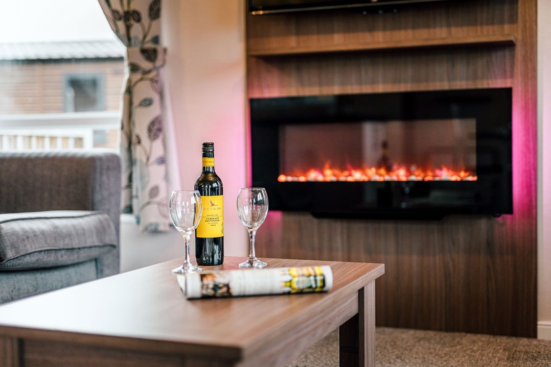 Larch Waterside Spa (Pet)