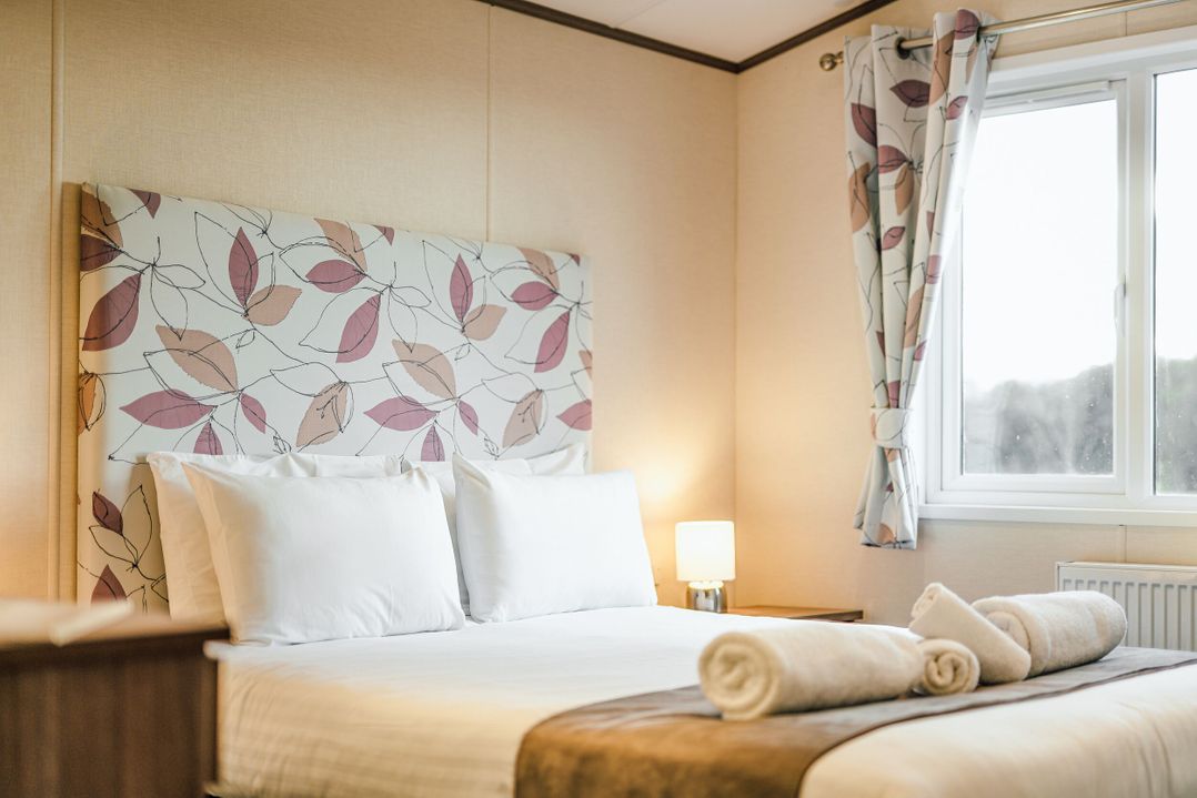 Larch Waterside Spa (Pet)