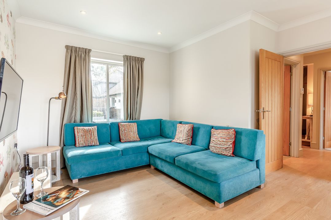 Summerleaze Garden Cottage 2 Spa