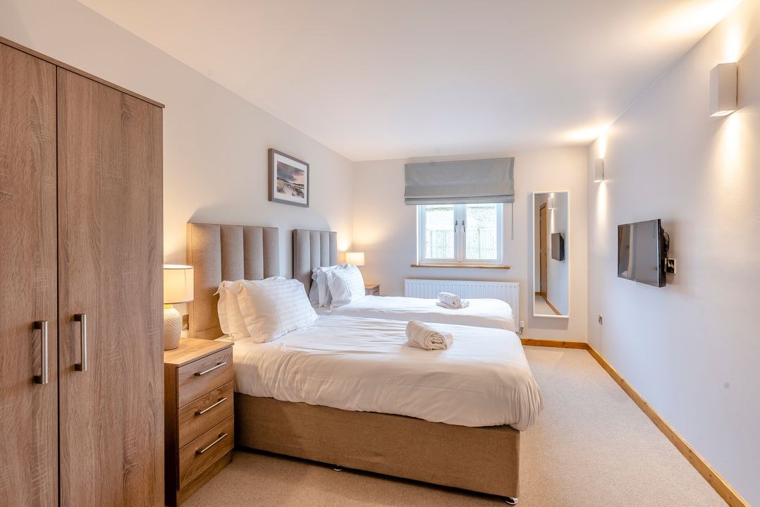 Tranquillity 4 (Pet)