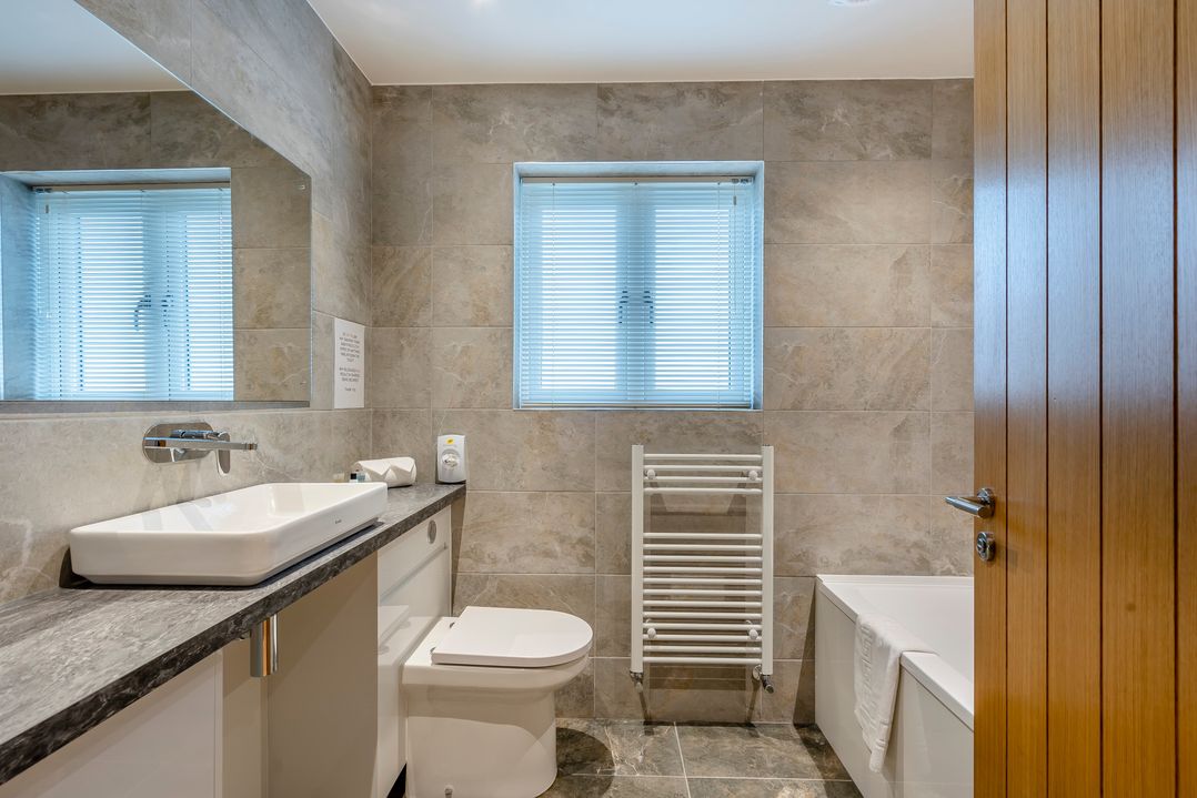 Tranquillity 4 (Pet)