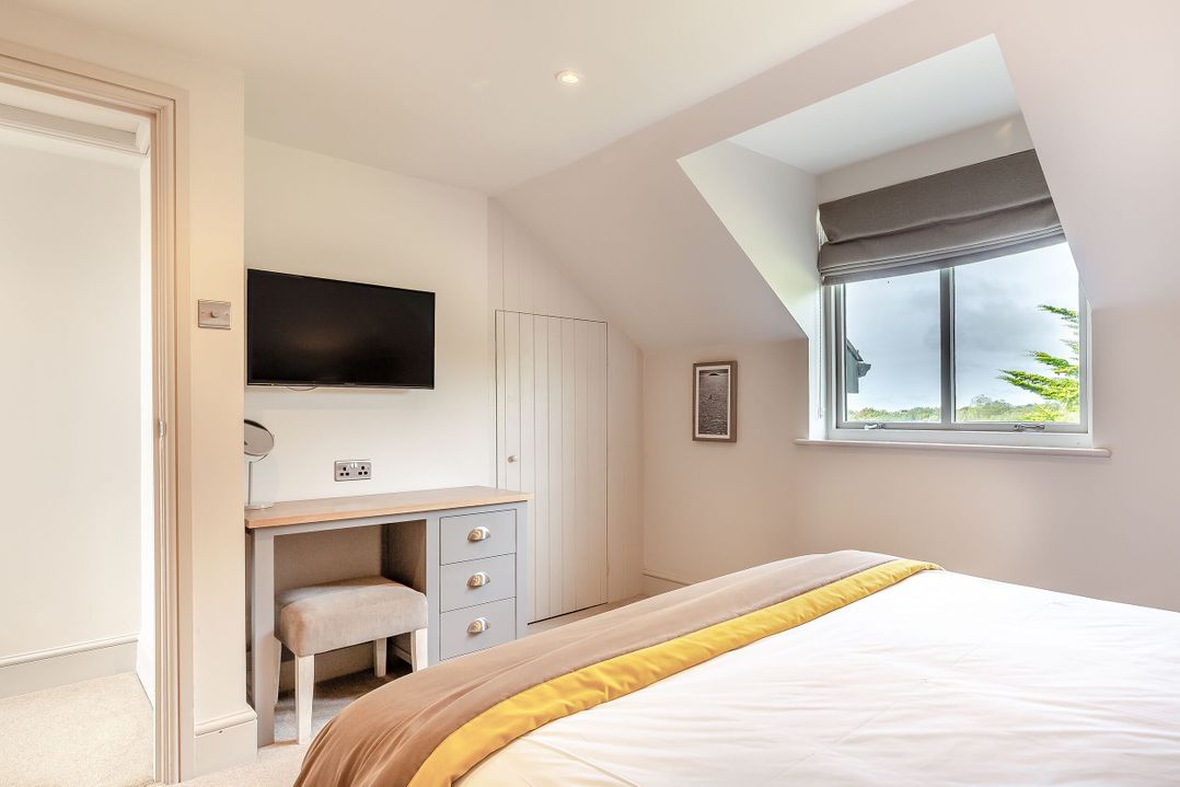 Summerleaze Garden Cottage 3 Spa