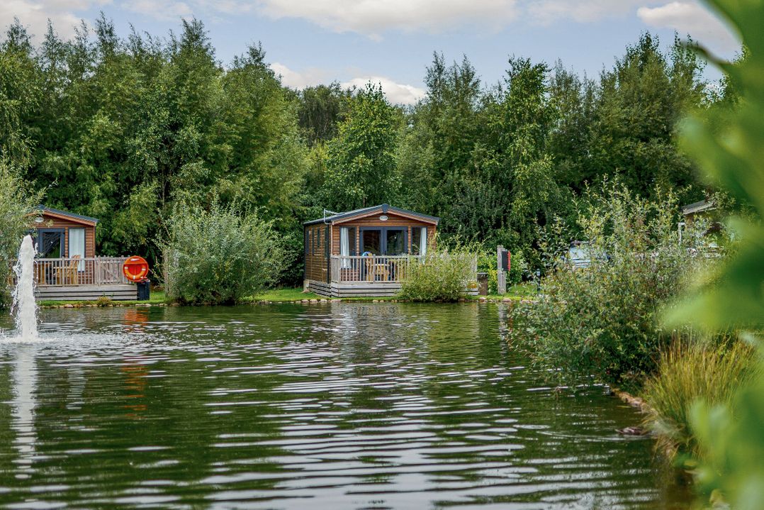 Spruce Waterside Spa (Pet)