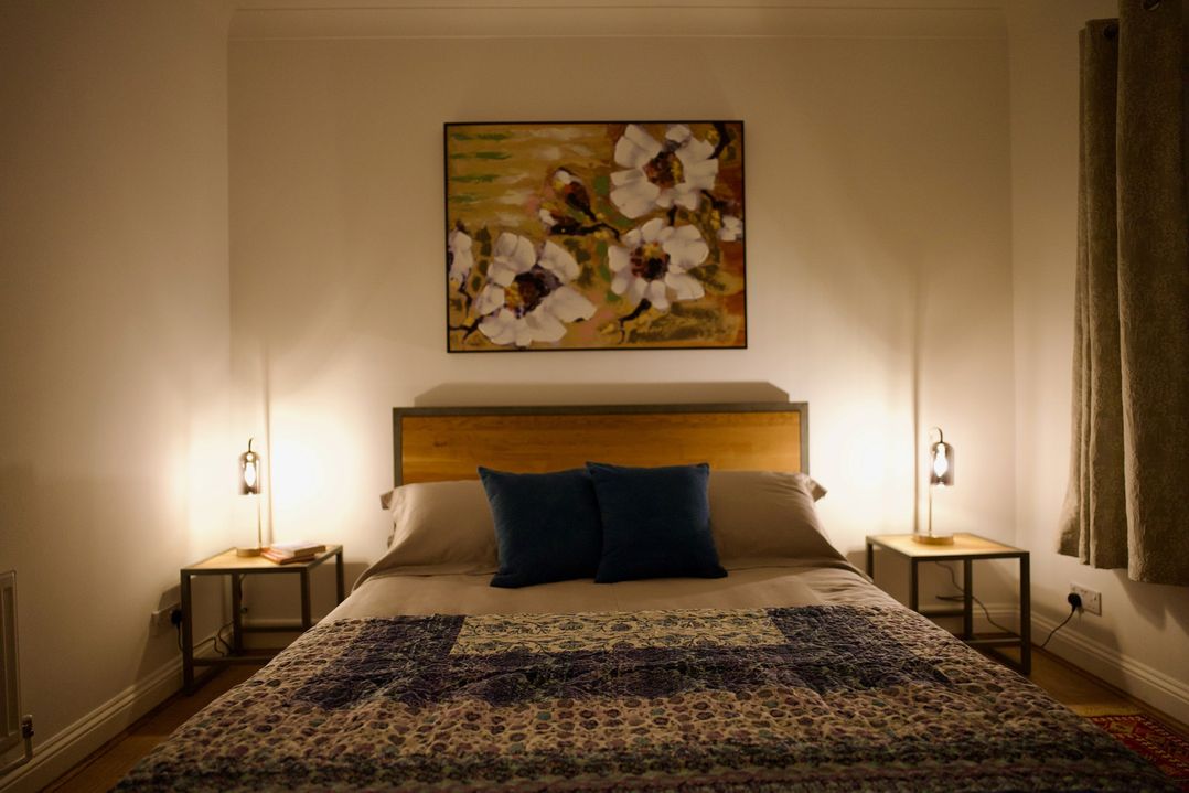 Tring Grange Cottage, Sleeps 2 with Onsite Parking
