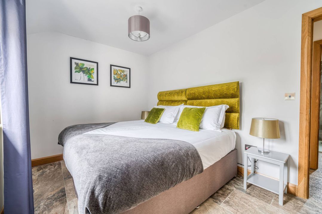 Tack Room (3-Bed)