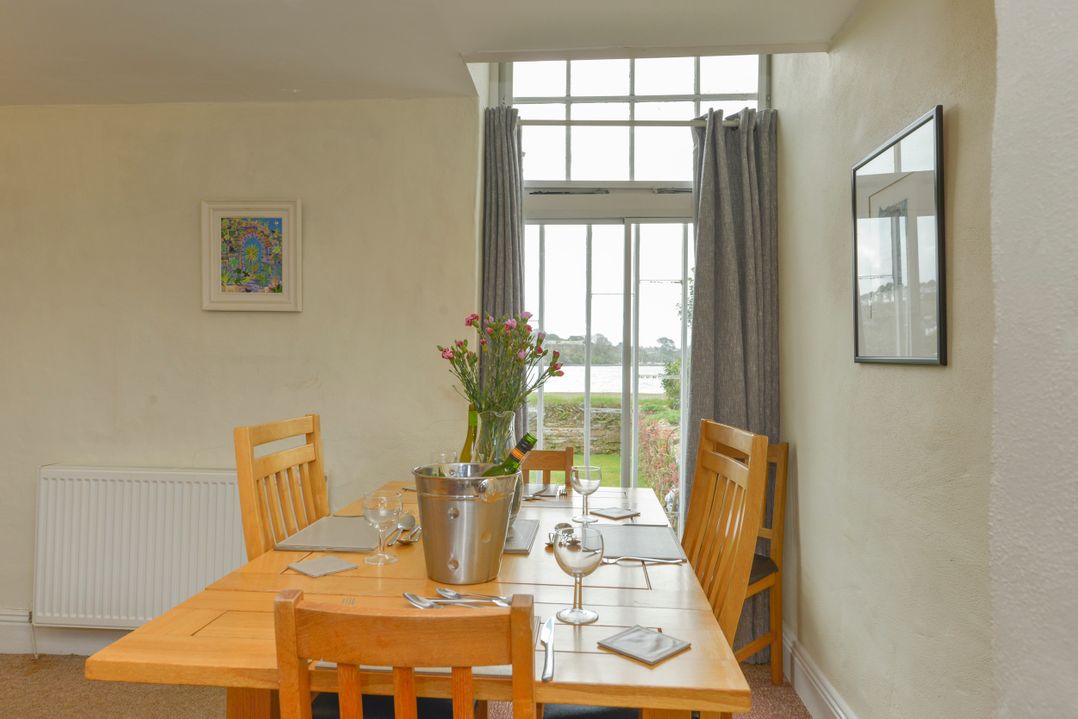 Regatta Cottage
