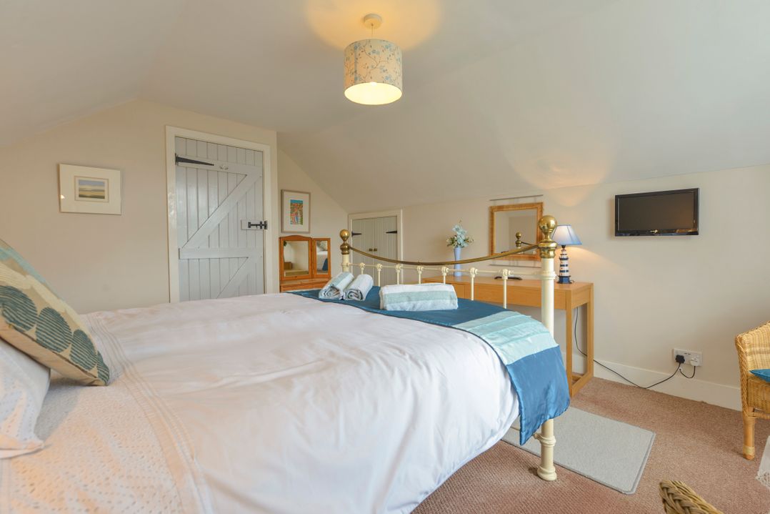 Regatta Cottage
