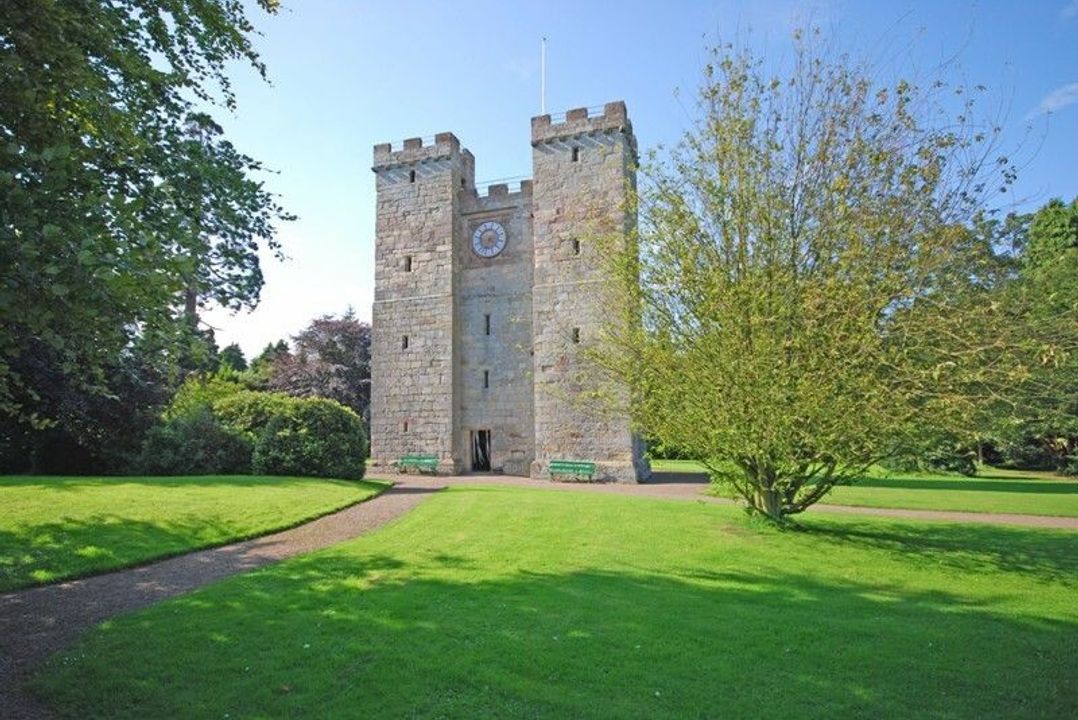 West Lodge