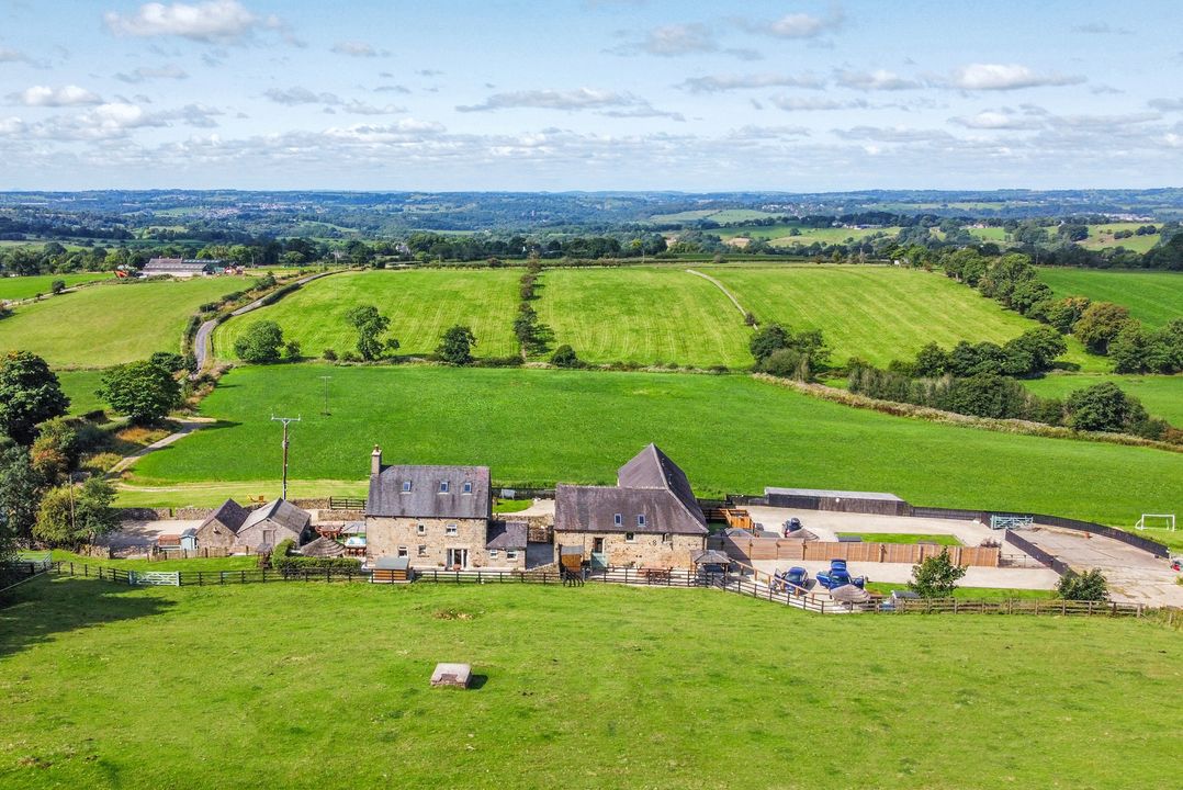 Pastures Barn