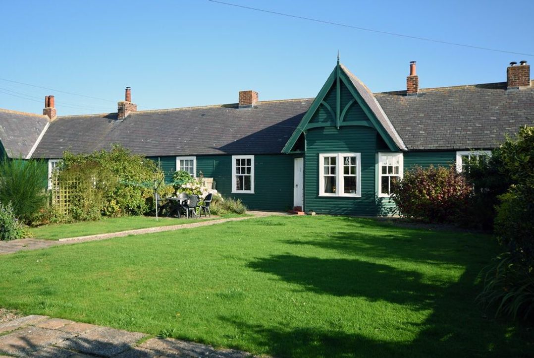 Armstrong Cottages No2