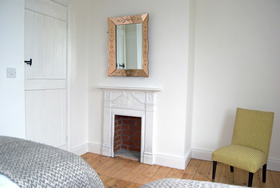 Armstrong Cottages No6