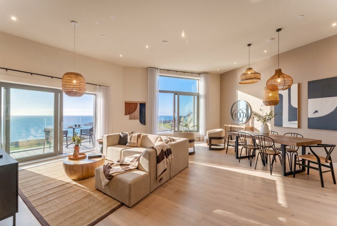 Hidden 9 – Grand Bay Suite Hot Tub