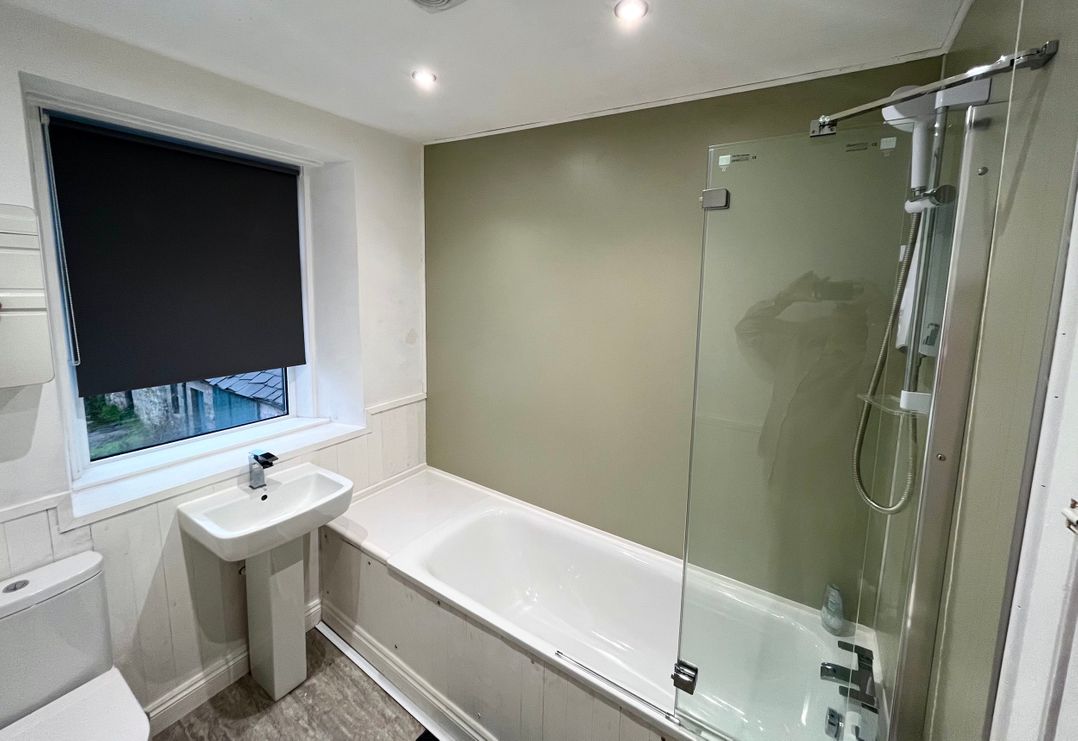 Ryehill with Fishing