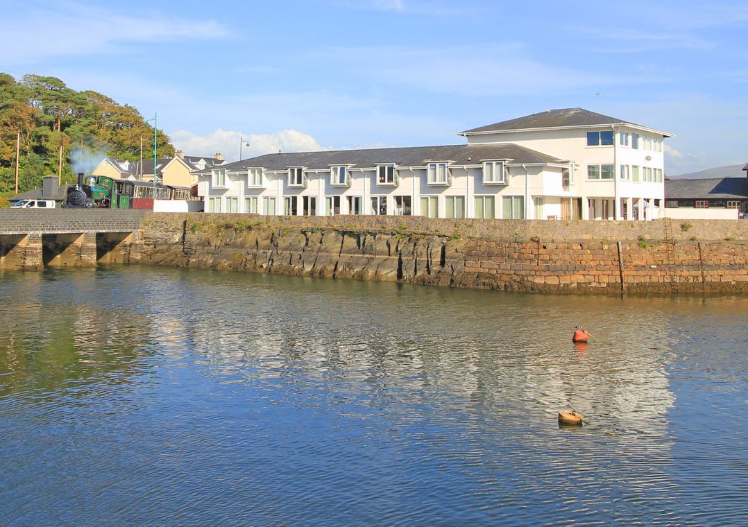 Glaslyn Retreat