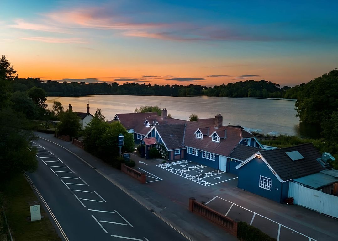 CentralEllesmere - Sleeps4 - Parking - PetFriendly