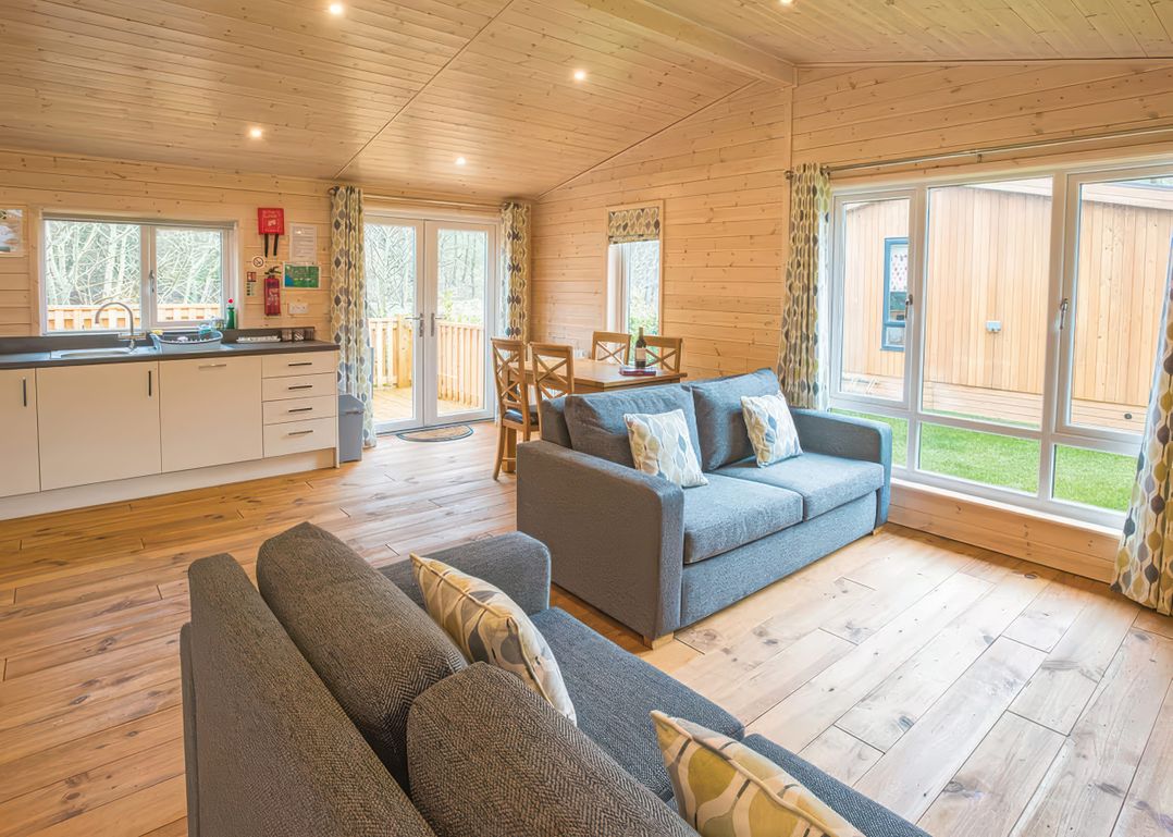 Dovestone Spa 6 (Lodge 8)