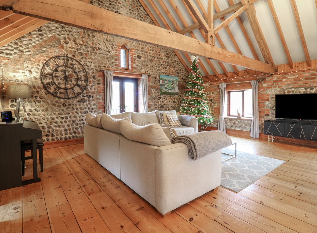 Bridge Barn