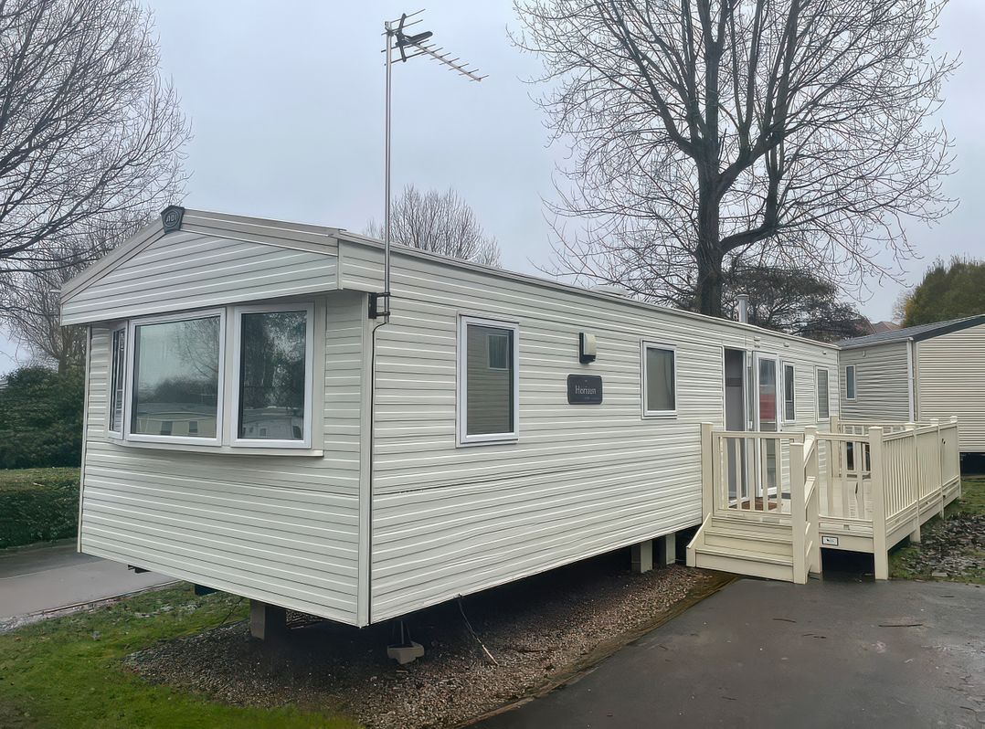 Marton Mere Holiday Village - Holiday Accommodation 18865