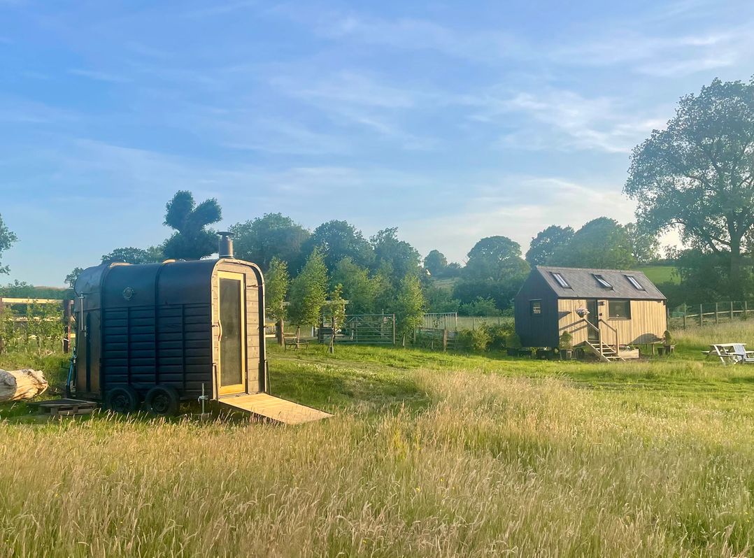 Holiday cottage, Biddulph (Cloud Cabin)