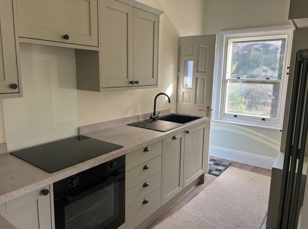 Holt Hall - First Floor Apartment