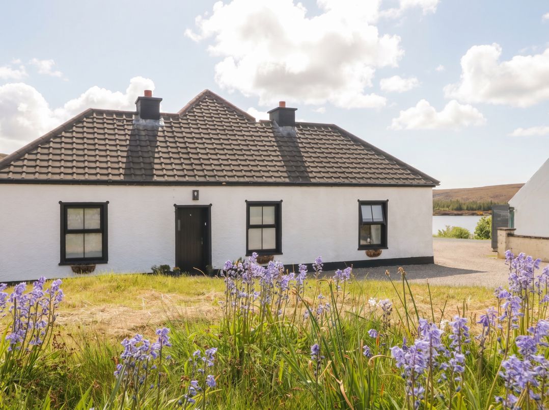 Hanowen  House