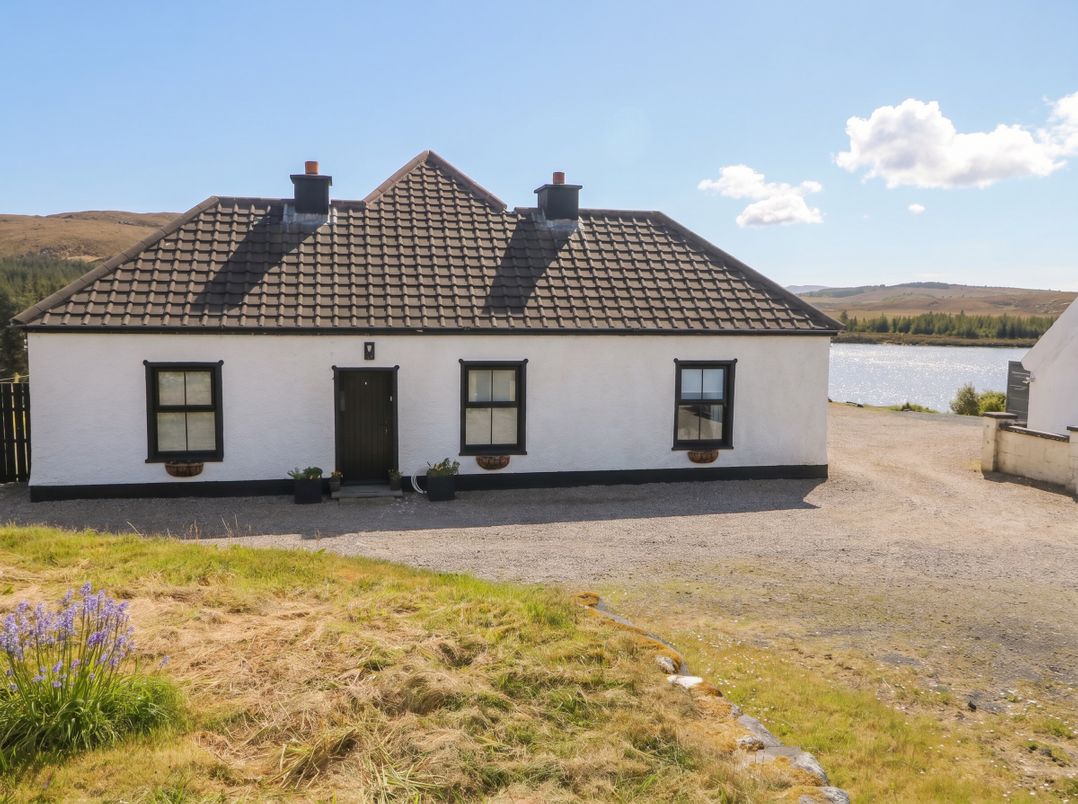 Hanowen  House