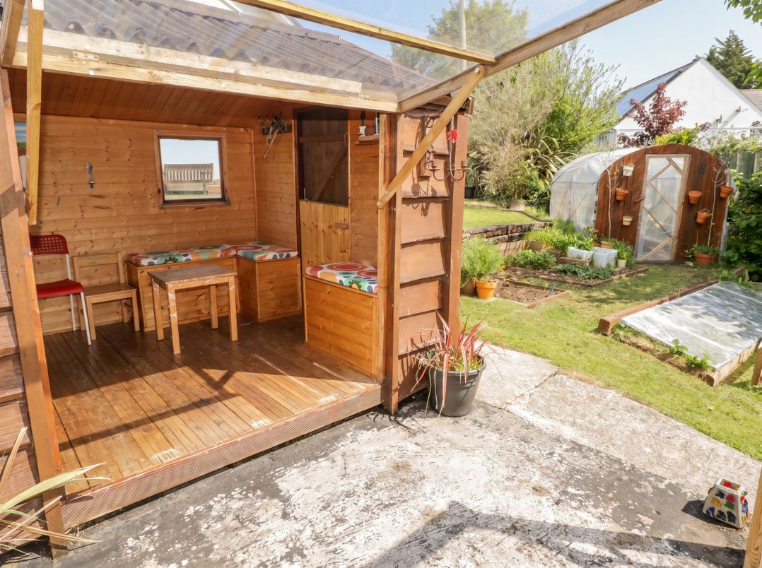 1 Rosemount Garden Villas