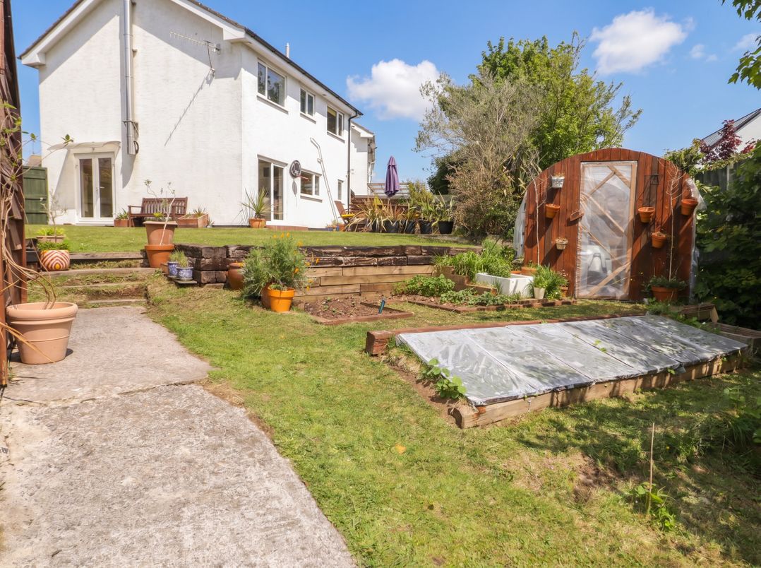 1 Rosemount Garden Villas