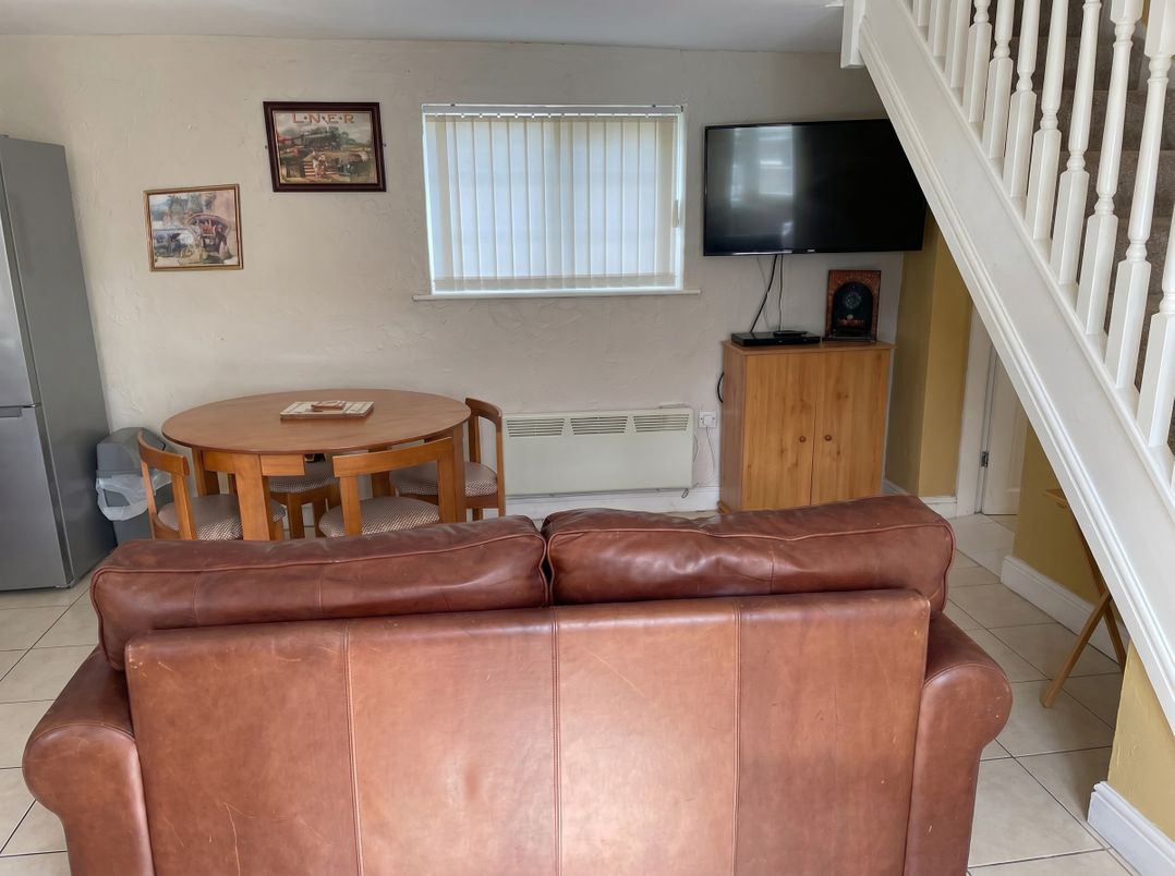 Sweetpea Cottage Sleeps 5 Parking Pets Ok