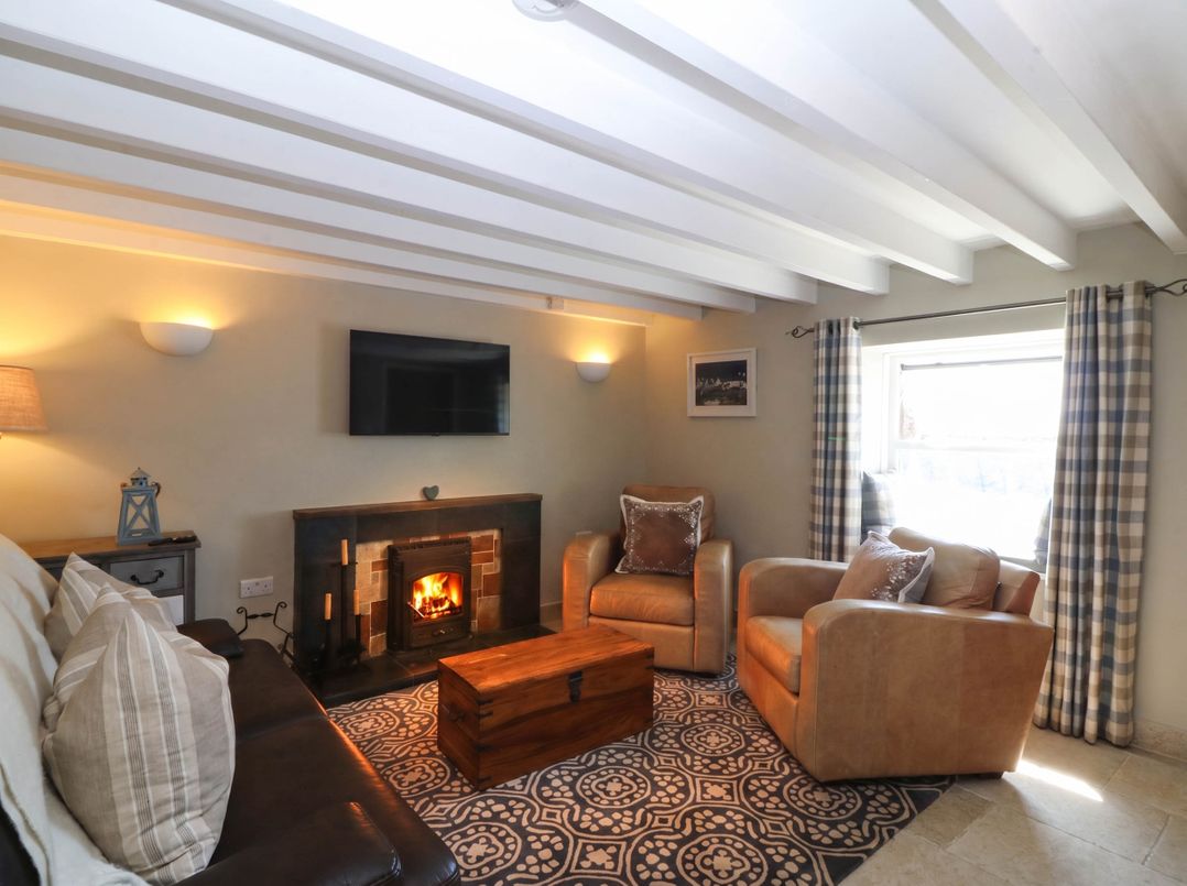 4 Bryn Llan