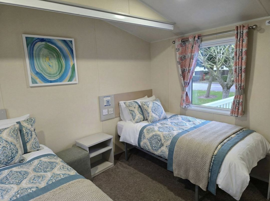Golden Sands - Holiday Accommodation 8309