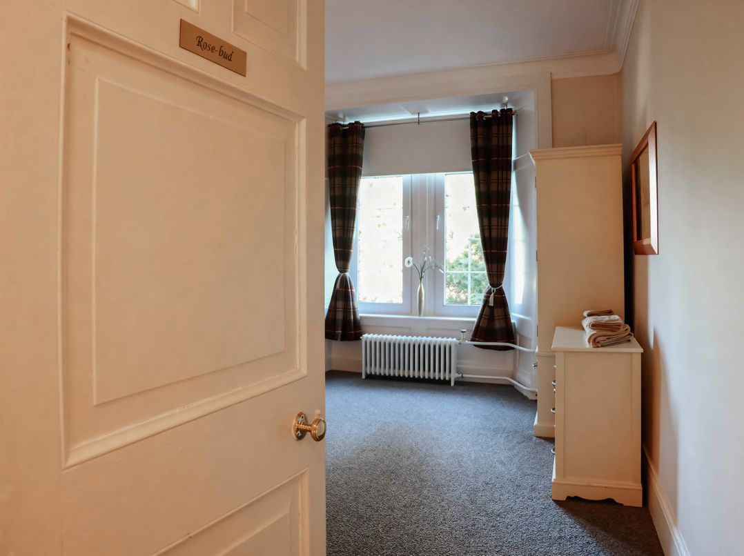 Auchentroig House