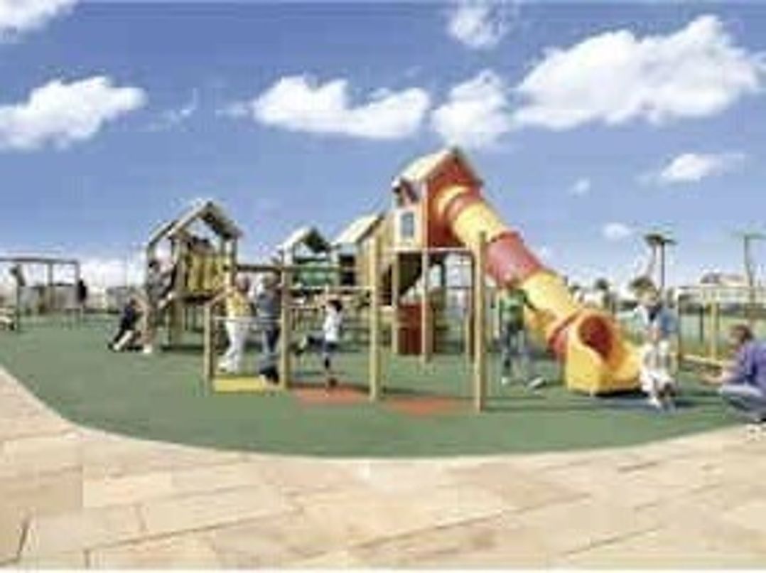 Trecco Bay - Holiday Accommodation 2144