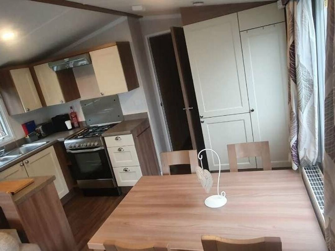 Lydstep Beach - Holiday Accommodation 10162