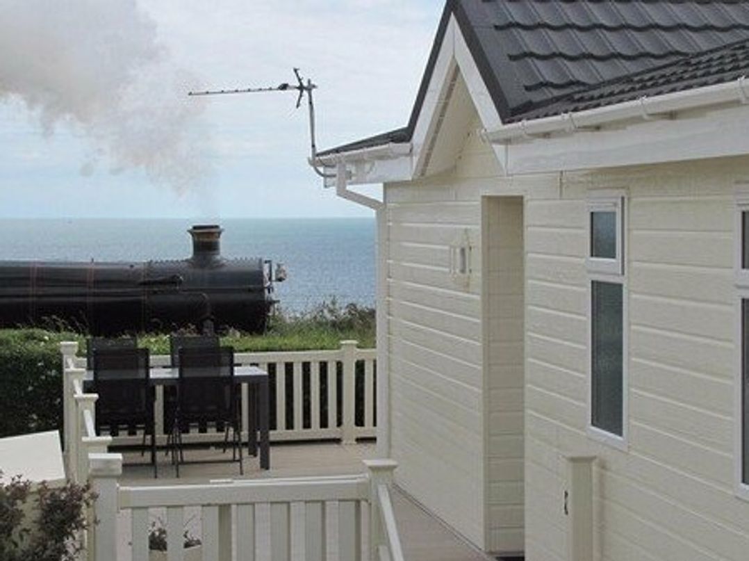 Waterside, Paignton - Holiday Accommodation 1054