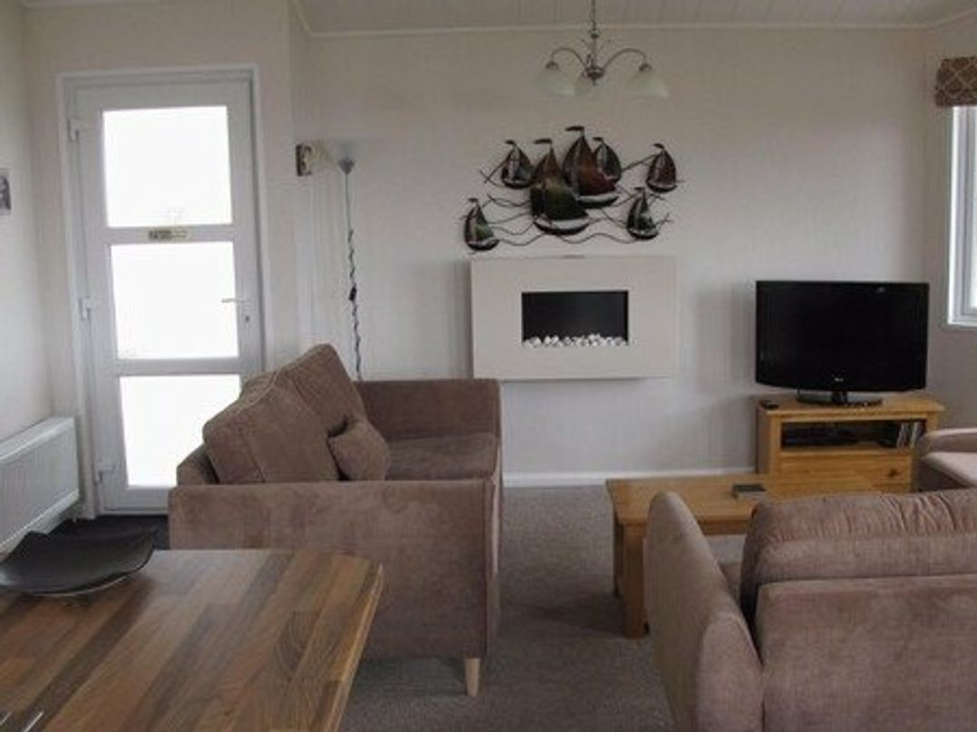 Waterside, Paignton - Holiday Accommodation 1054