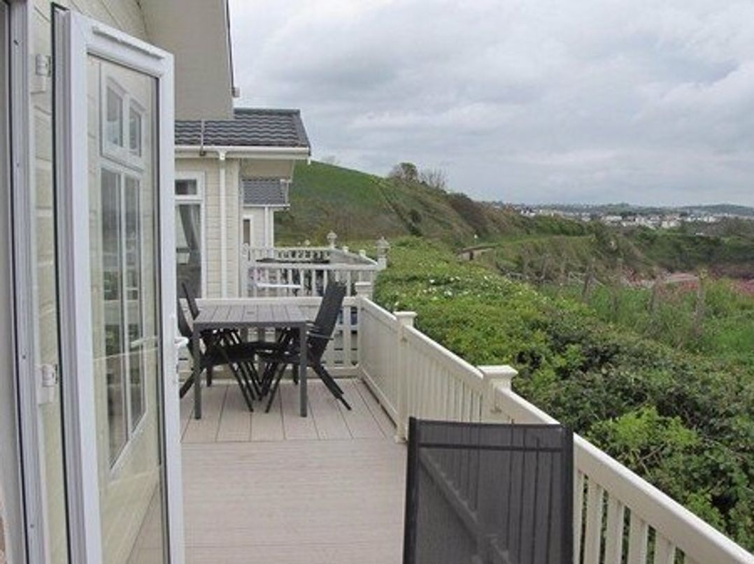 Waterside, Paignton - Holiday Accommodation 1054