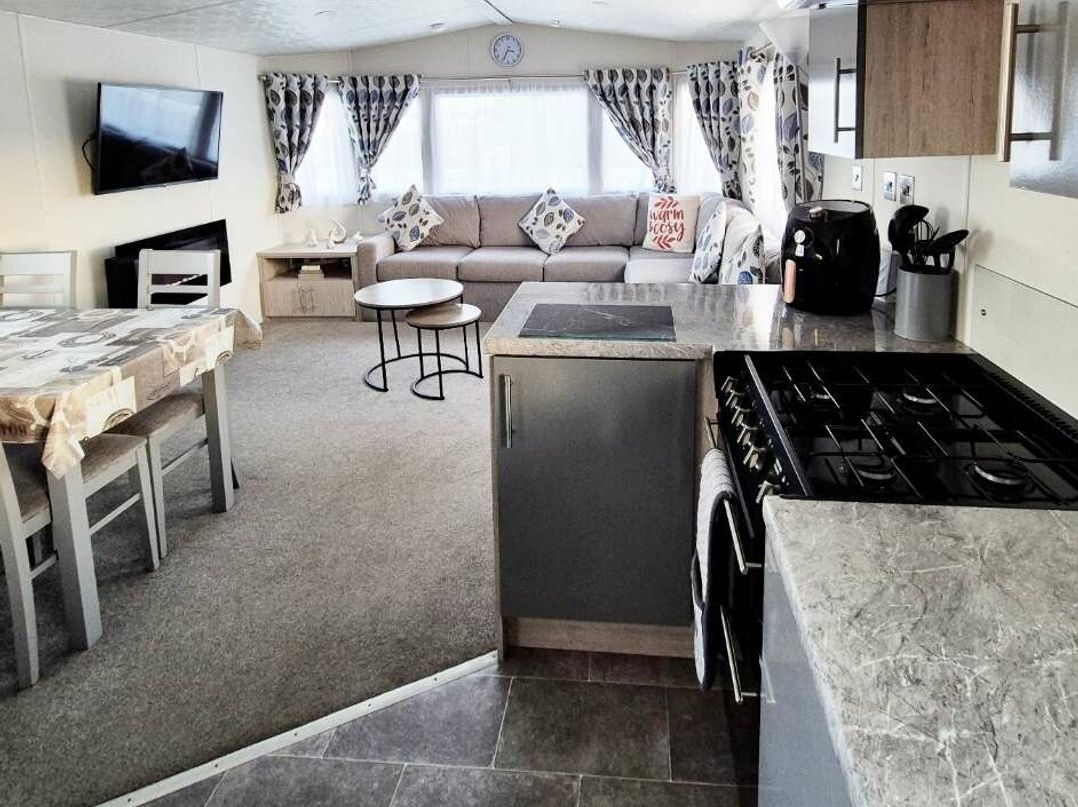 Silver Sands Holiday Park - Holiday Accommodation 11481