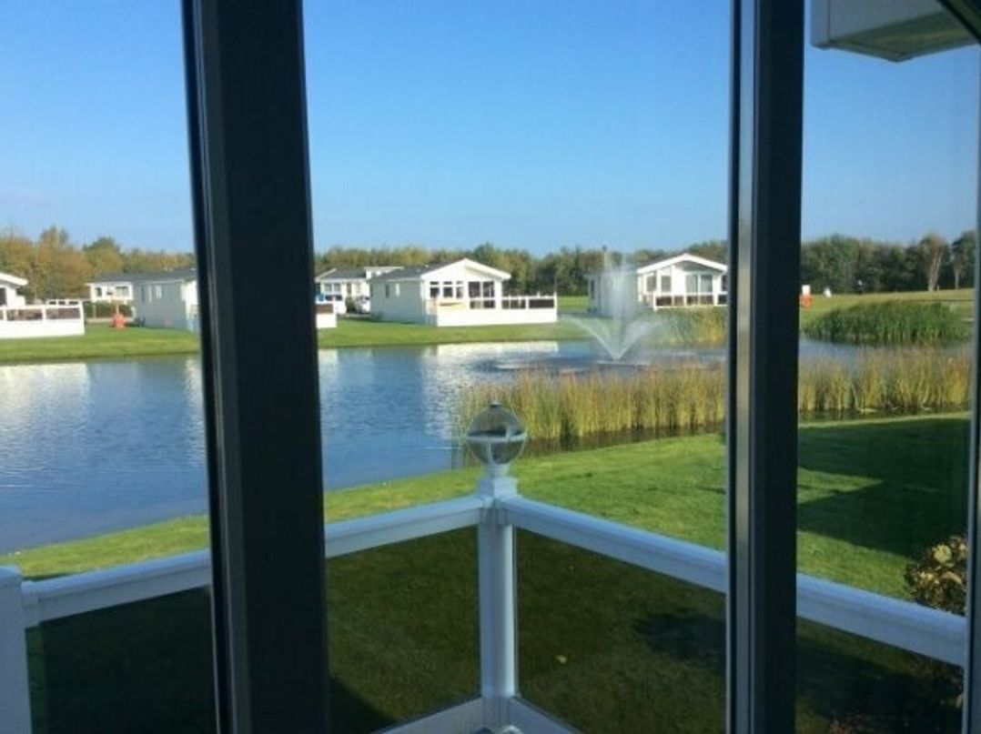 Hopton Holiday Village - Holiday Accommodation 1249