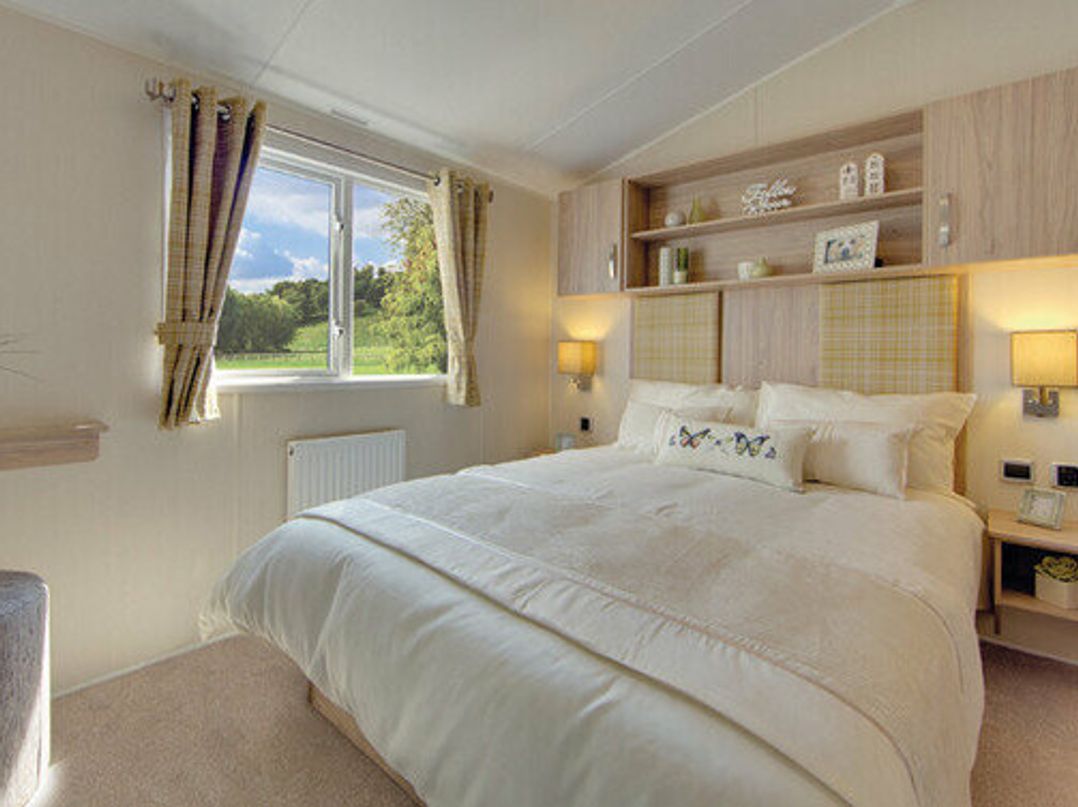 Waterside Bowleaze Cove Holiday Park - Holiday Accommodation 1326