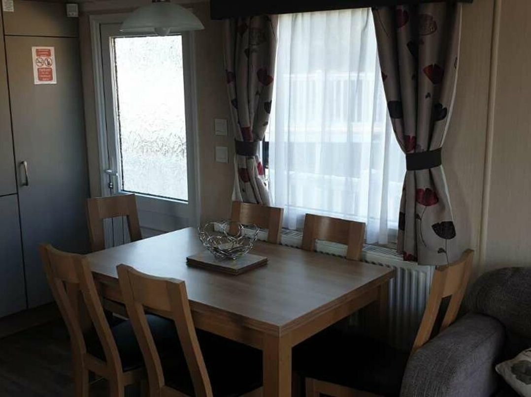 Devon Cliffs Holiday Park - Holiday Accommodation 13978