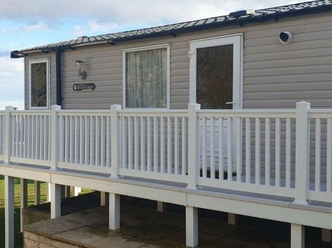 Devon Cliffs Holiday Park - Holiday Accommodation 13978