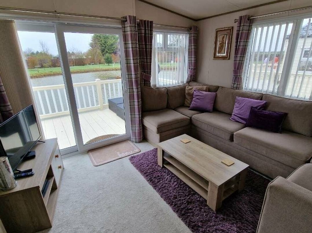 Golden Palm Resort - Holiday Accommodation 13998