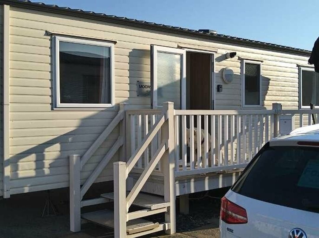 Hayling Island Holiday Park - Meadow Bay Villages - Holiday Accommodation 14426