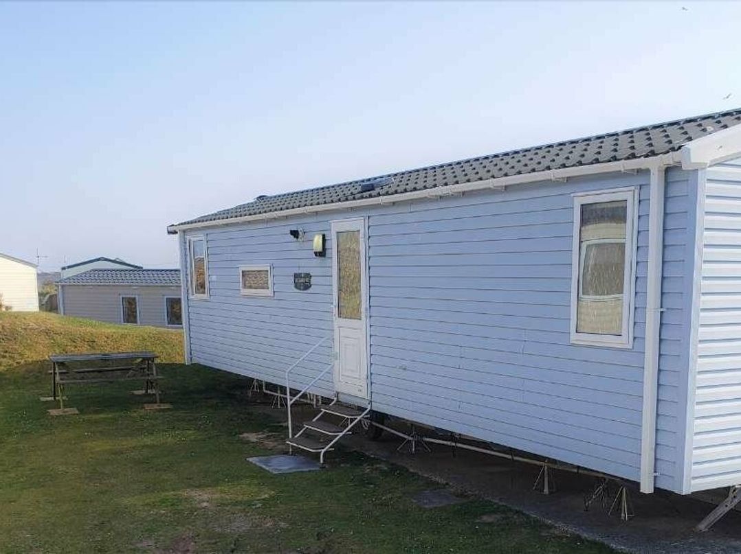 Perran Sands - Holiday Accommodation 14771