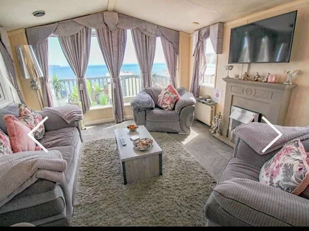 Lydstep Beach - Holiday Accommodation 1489