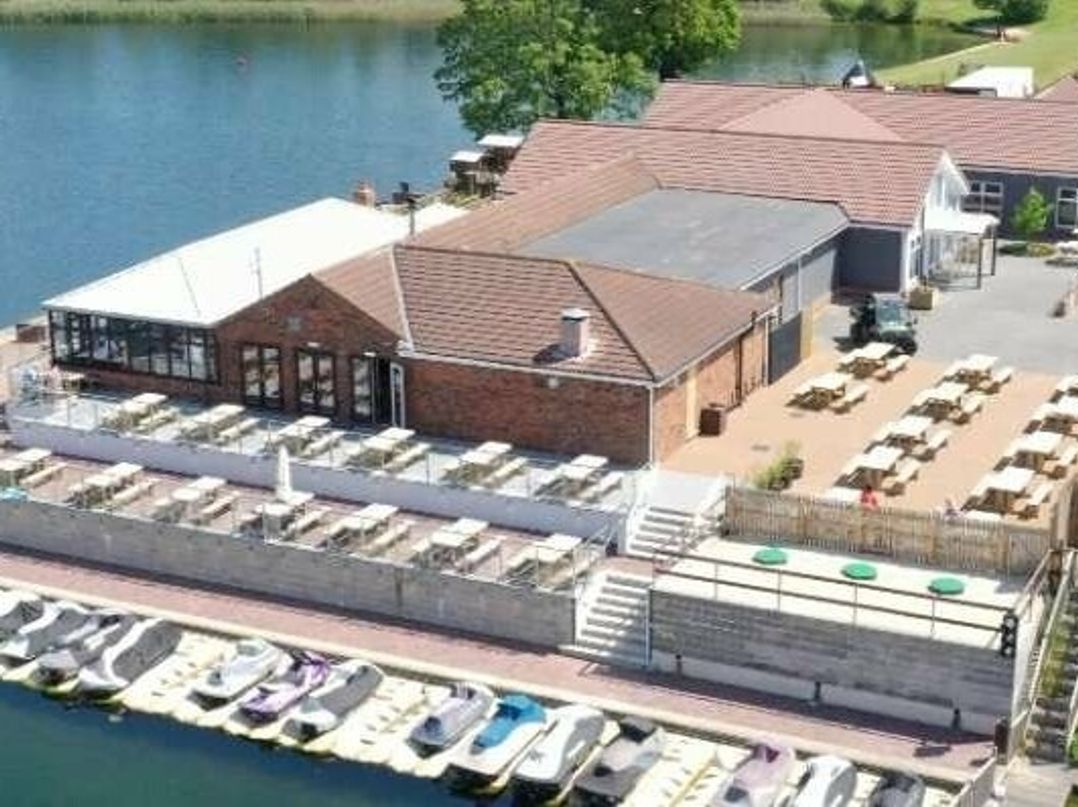 7 Lakes Country Park - Holiday Accommodation 15238